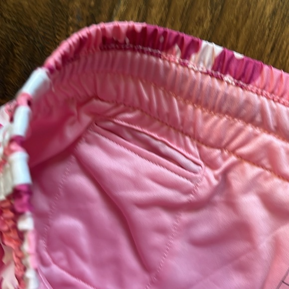 NWT!! Adidas pink camo shorts, size small and large - Picture 14 of 15